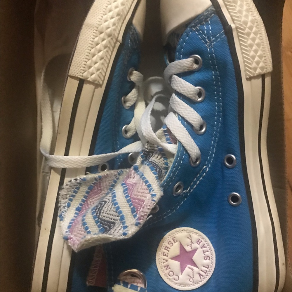 Converse with bows soooo cute!l - Picture 8 of 8